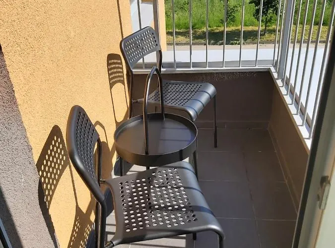 Ligita Near Egle شقة *