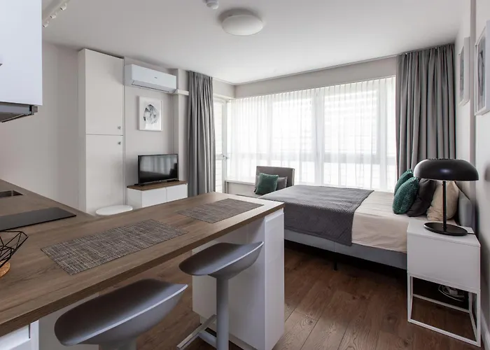 Ligita Near Egle * دروسكينينكاي